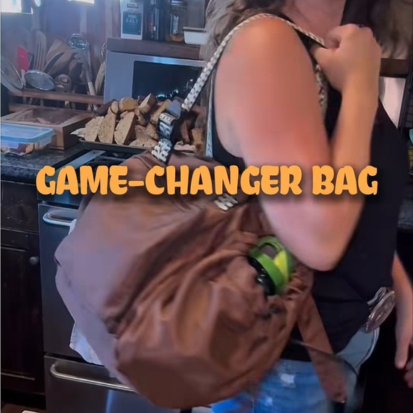 Emma and Kate Brown Everyday Bag - Picture 6 of 12